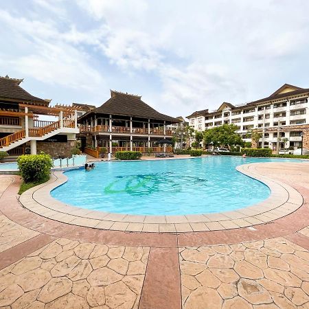 Modern 2Br Condo Near Sm With Free Parking Pool Wifi And Netflix Davao Exterior photo
